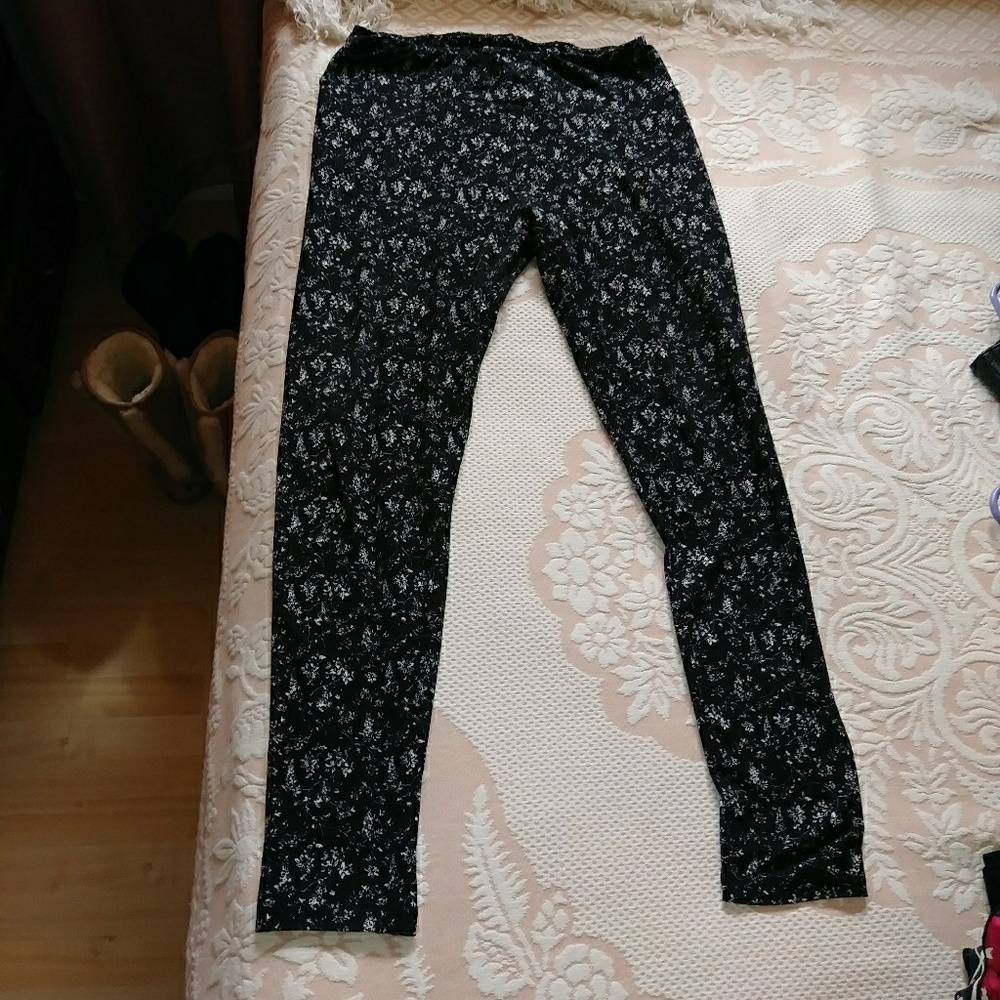Lularoe leggings