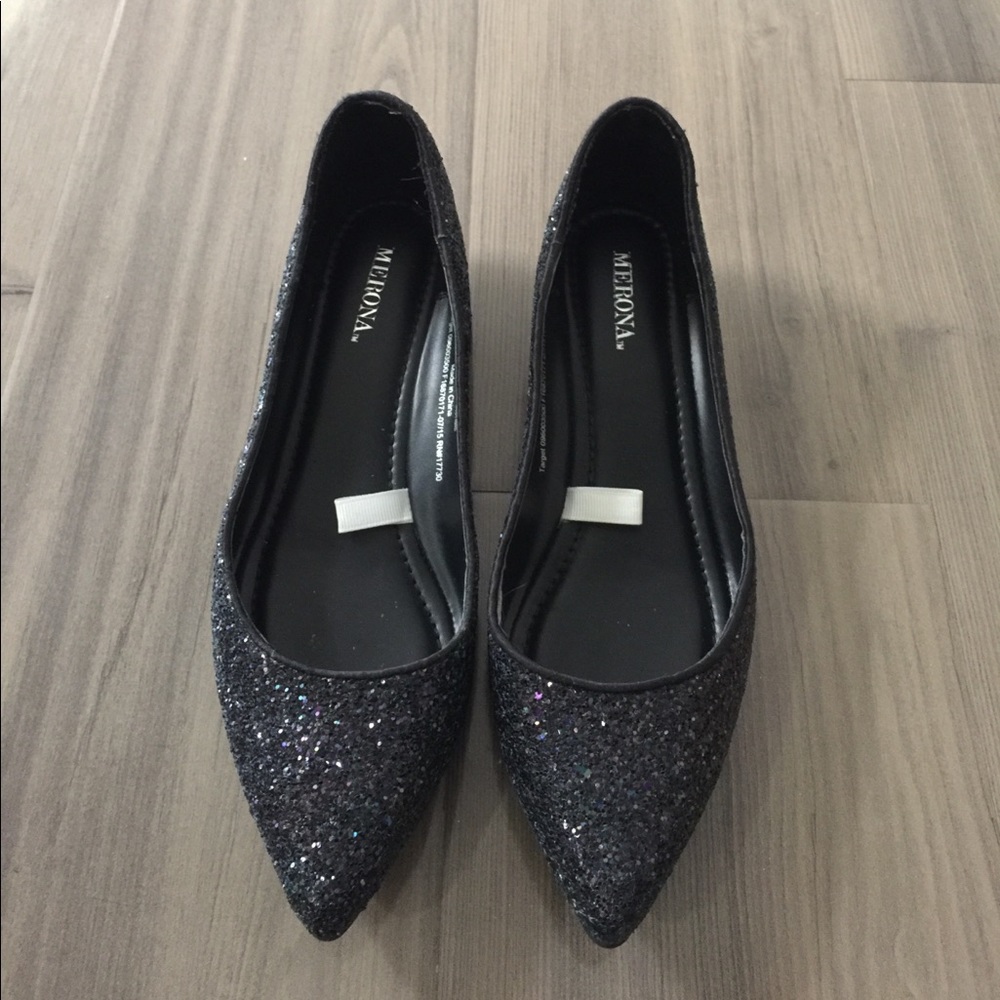 Black sparkle flats