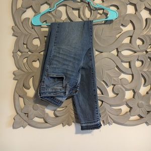 Just Black ankle length jeans 26