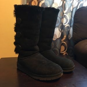 Black button up ugg boots