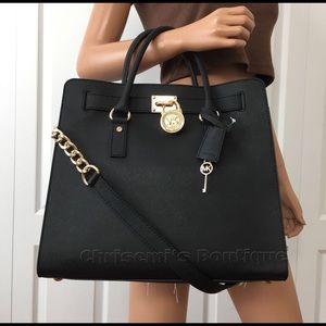 Large MICHAEL KORS Hamilton. Black/gold