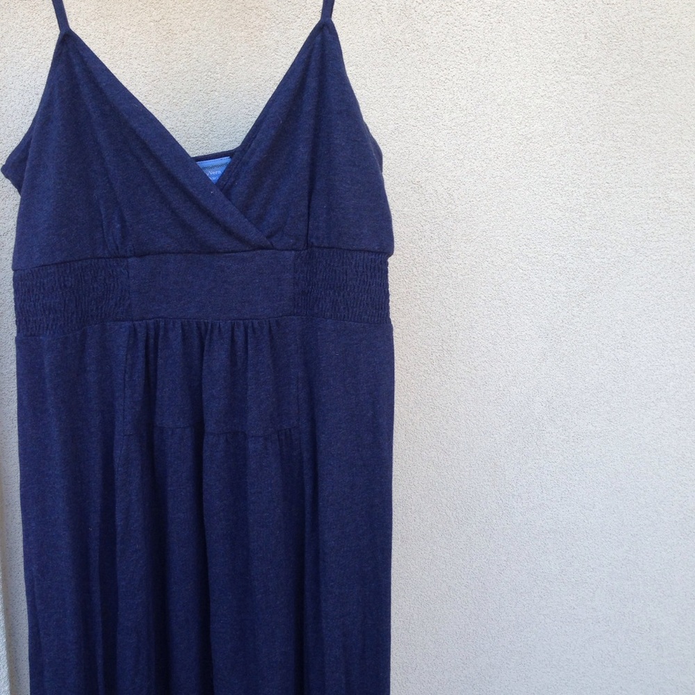 Vera Wang Simple Navy Blue Maxi Dress