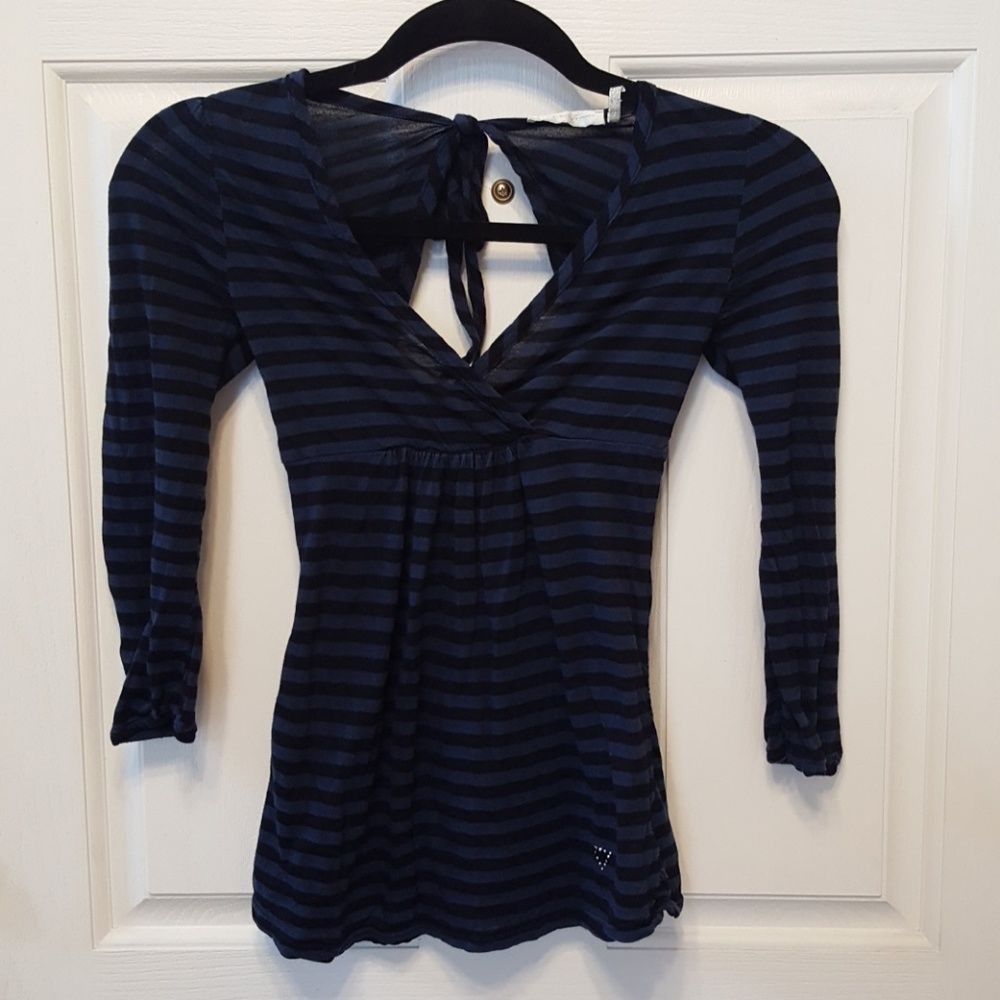 Guess 3/4 sleeve shirt