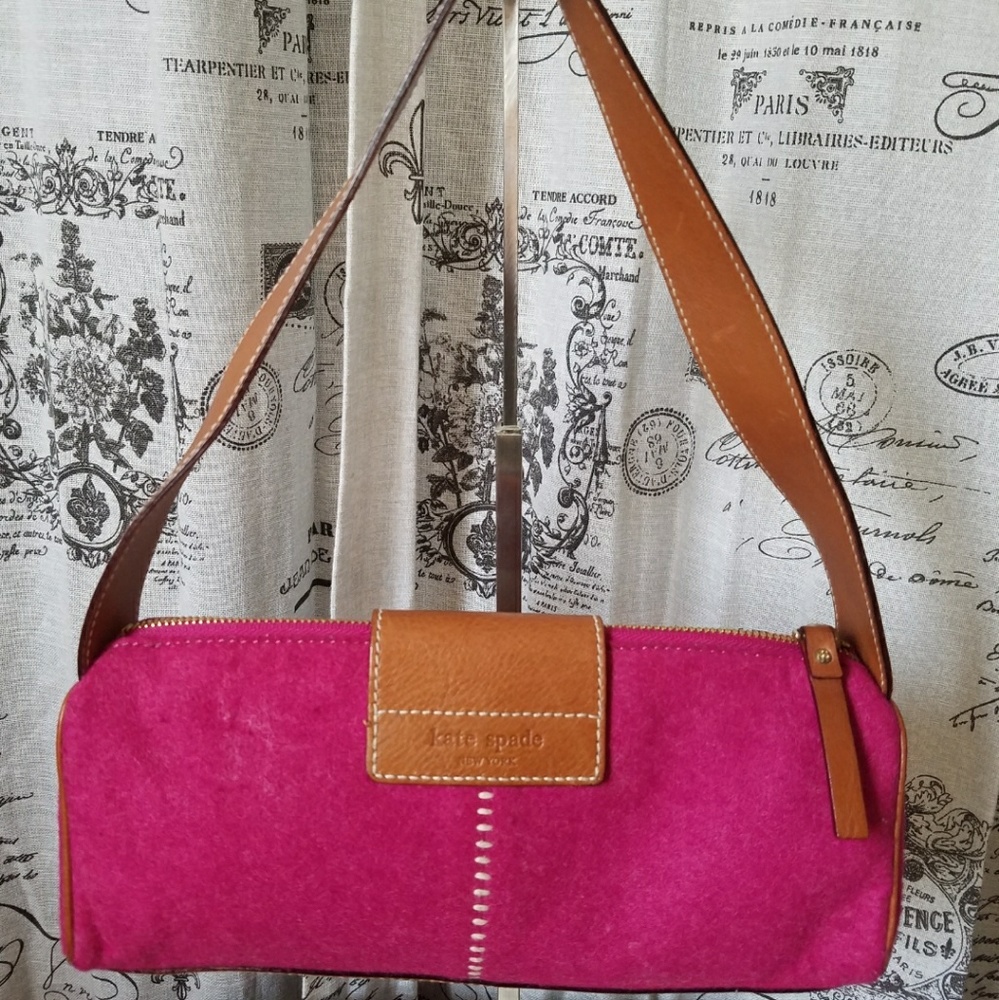 S-O-L-D❤       KATE SPADE PINK CANVAS SHOULDER BAG - Picture 2 of 4