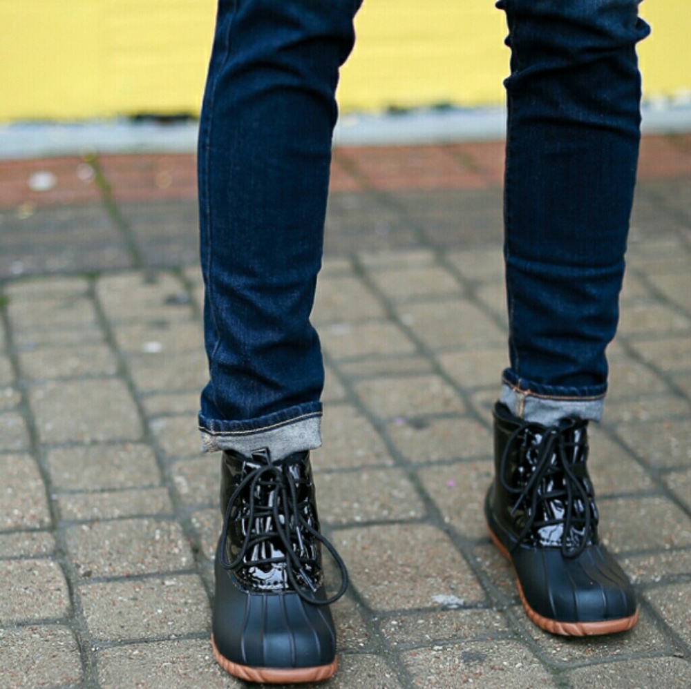 🚫SOLD!!!🚫Duck Shoes!!