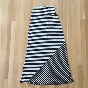 Striped skirt