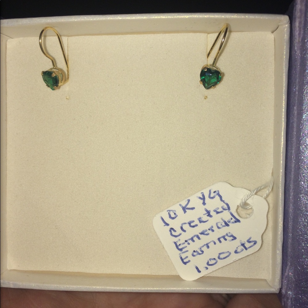 10k yellow gold created emerald earrings