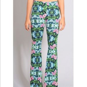 Show Me Your Mumu BamBam bells