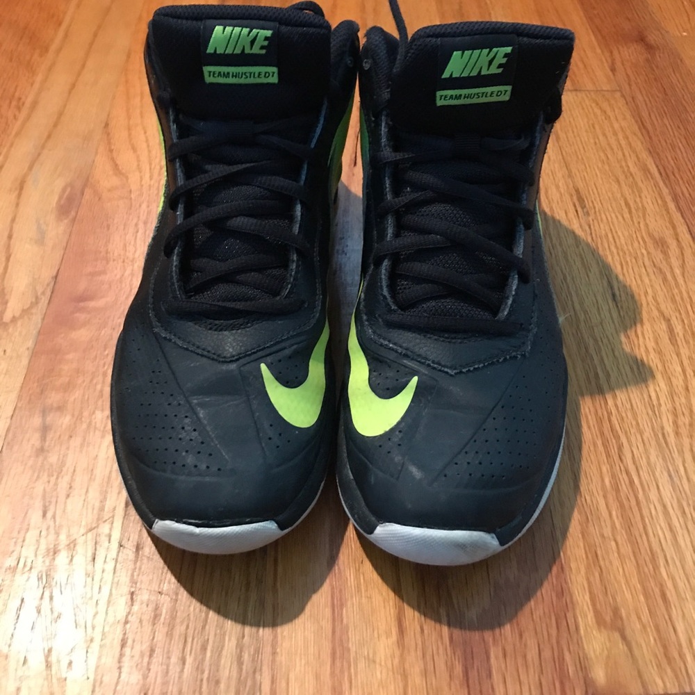 Nike Team Hustle D7s Black & Neon Green