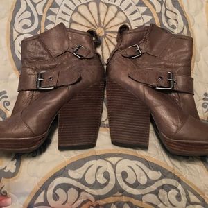 Dolce Vita booties