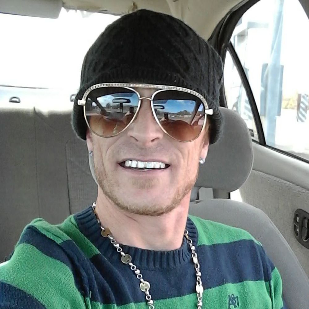 Meet your Posher, Kevin