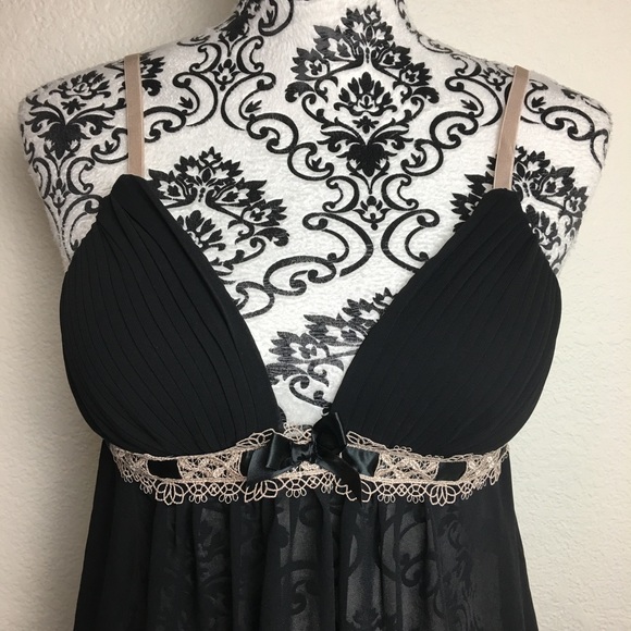 Macy's Pleated Babydoll Chemise by L.Donatella - Picture 2 of 3