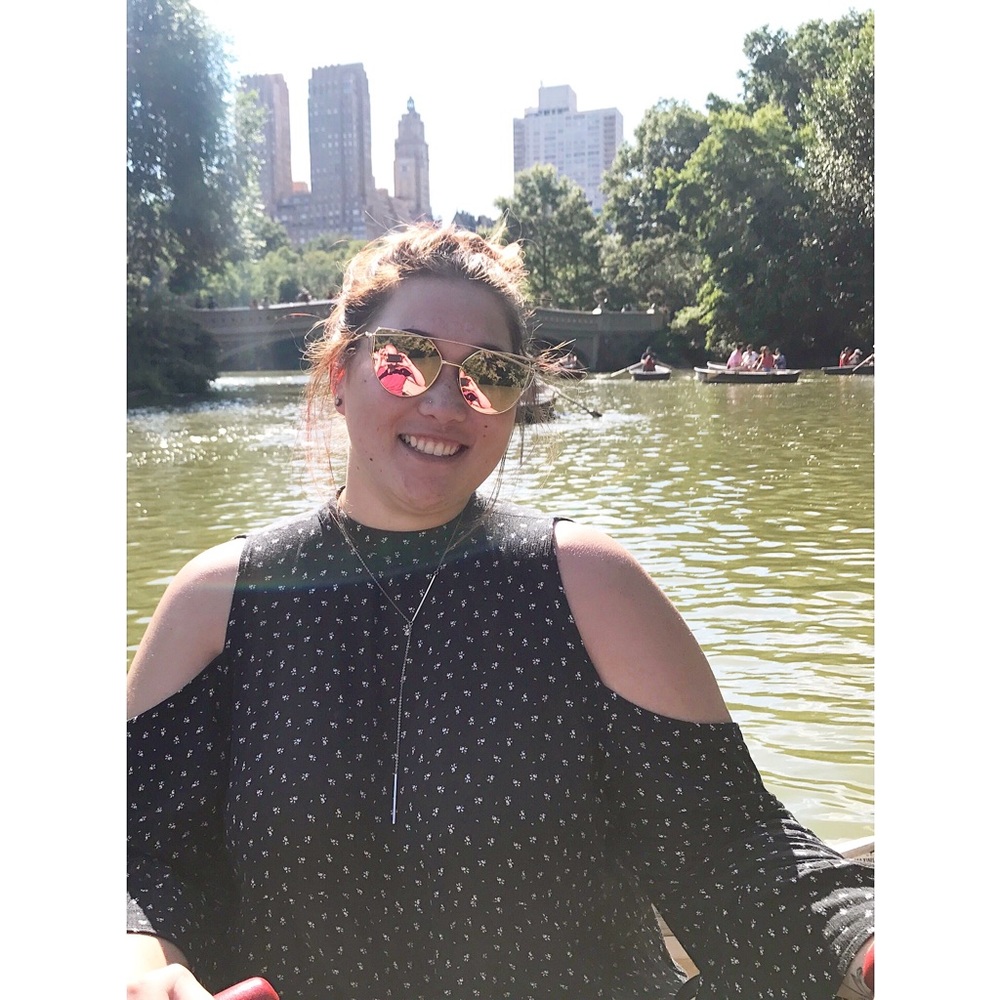 Meet Your Seller, Taylor ✨