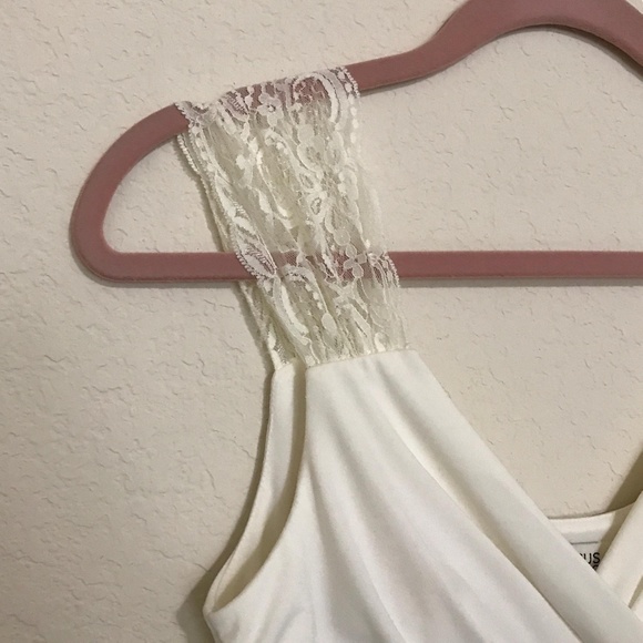 Dress - Picture 3 of 4