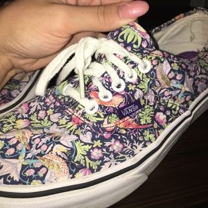 Rare Vans Like New