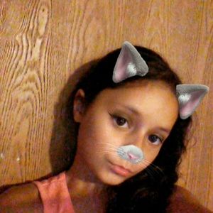 Meet your Posher, Jeannifer