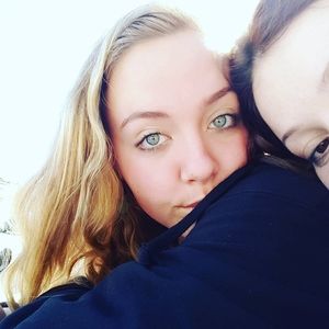 Meet your Posher, Molly