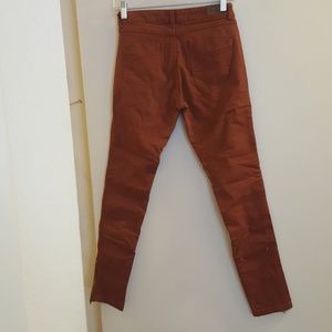 umber skinny jeans