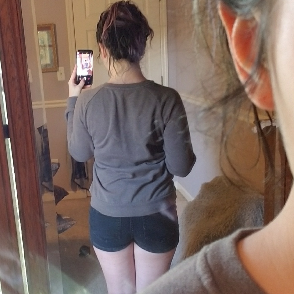 Shirt - Picture 4 of 4