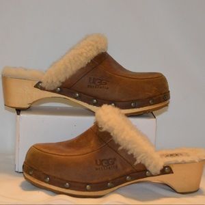 Ugg Clogs Slip-ons