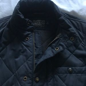 Heavy, early-winter coat.