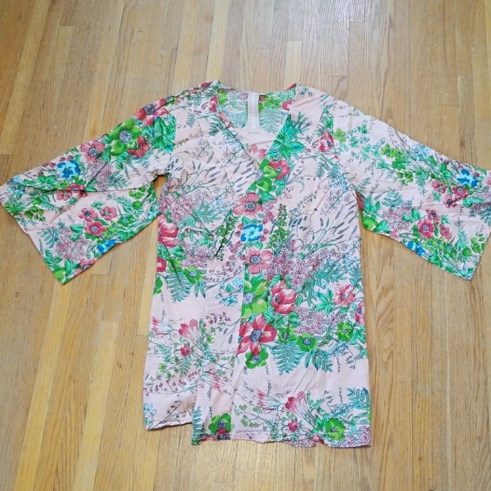 Plum pretty sugar kimono robe