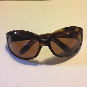 Oliver Peoples polarized La Donna sunglasses