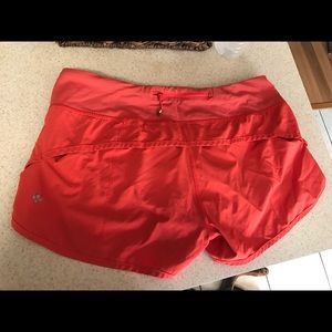 Lululemon Speed shorts orange/dark pink