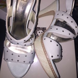 NEW Anne Klein platform heels with studs