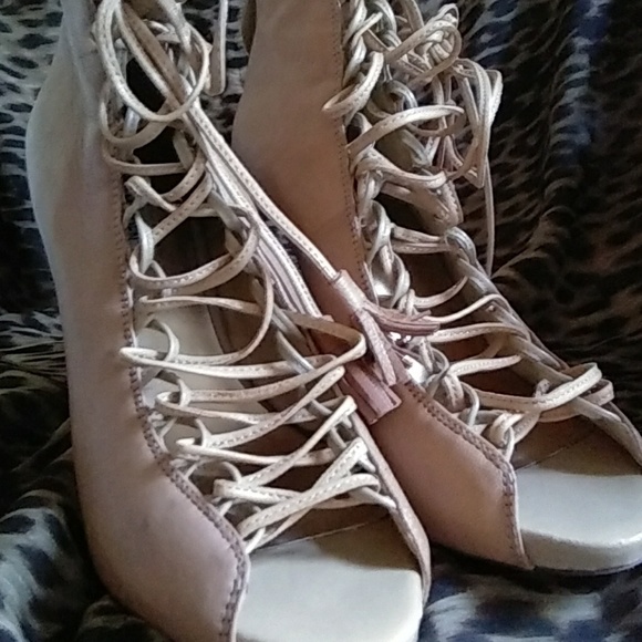 Booties - Picture 4 of 4