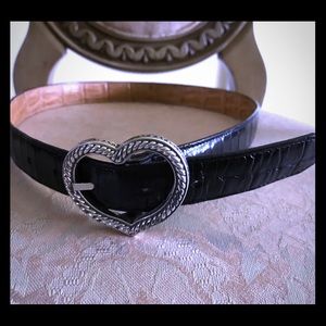 *SALE* Reversible Brighton heart buckle belt sz 30