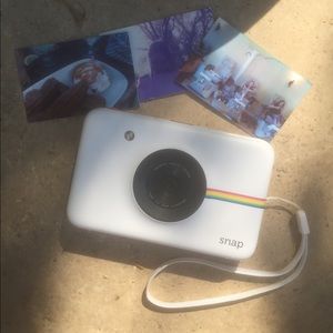 White Polaroid Snap