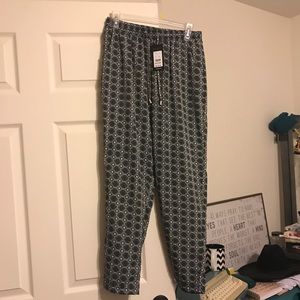 New Look size 10 pants
