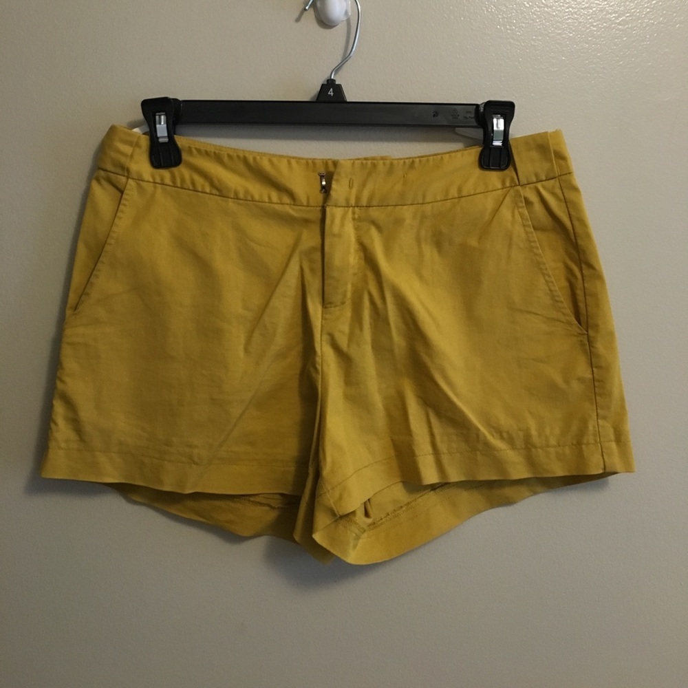 EIFINI shorts