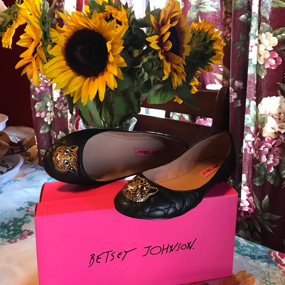 Black quilted leather flats