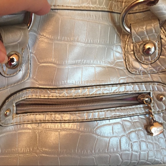 Kathy Van Zeeland  Purse - Picture 5 of 7