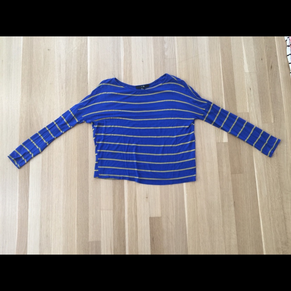 Stripped Flowy Top