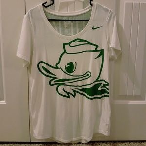 Nike Oregon Ducks Women's Scoopneck Shirt