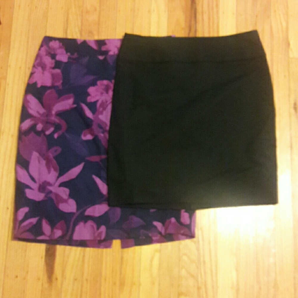 Bundle: Banana Republic skirts