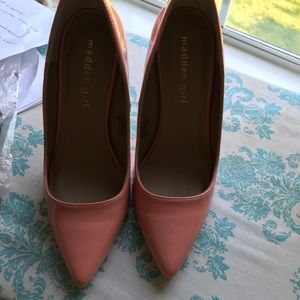Madden girl pumps