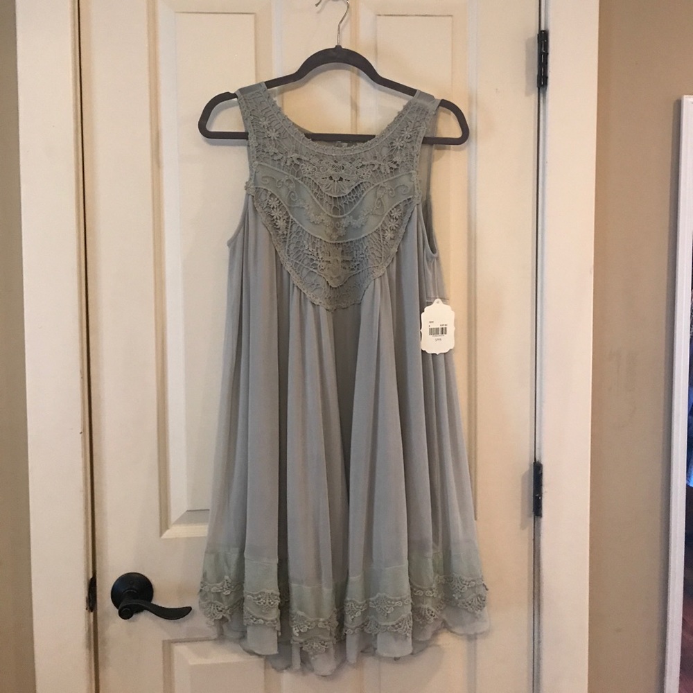 Altard State Charlotte Dress- M Green Homecoming