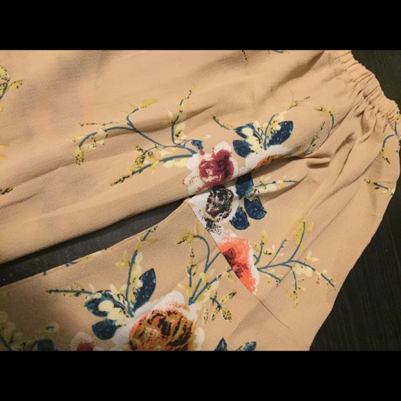 Floral Open Shoulder Bell Sleeve Top Plus Size - Picture 7 of 7