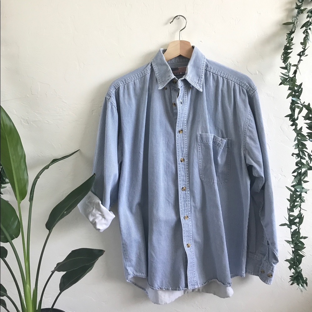 Vintage denim chambray button up shirt