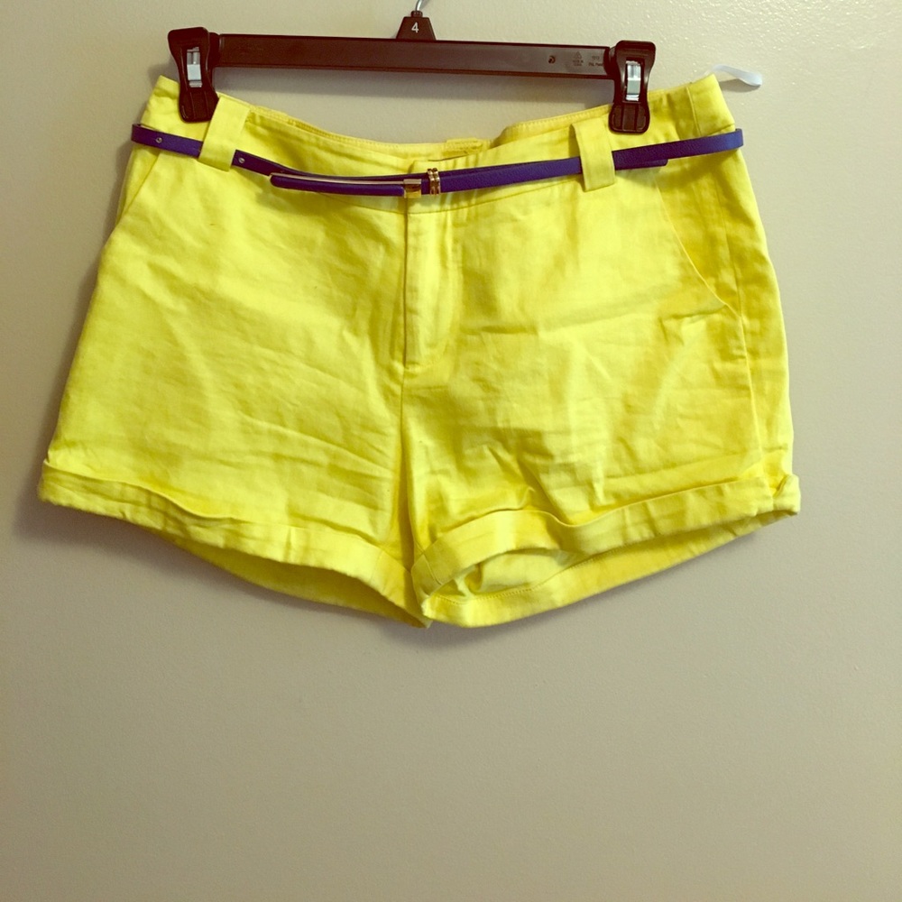 EIFINI shorts