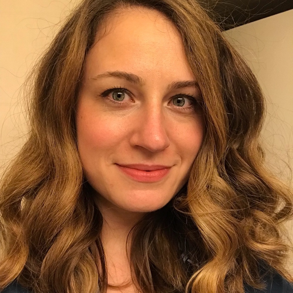 Meet your Posher, Laura