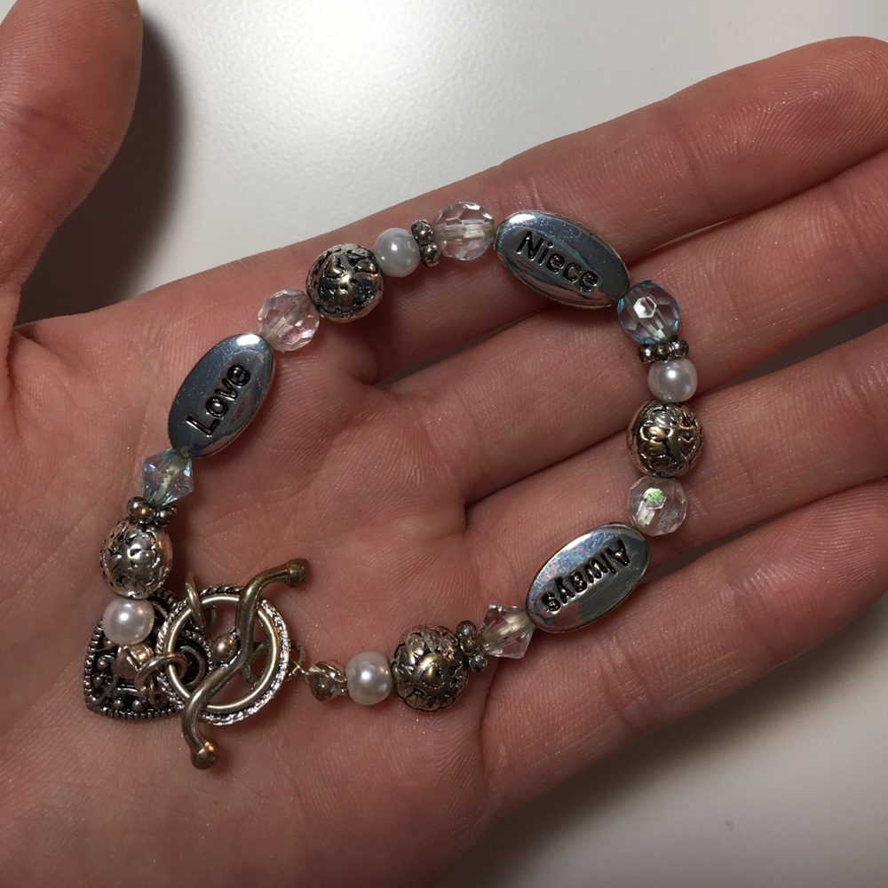 Cute "Niece" bracelet
