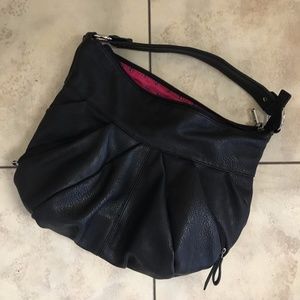 Elle - Black Leather Handbag