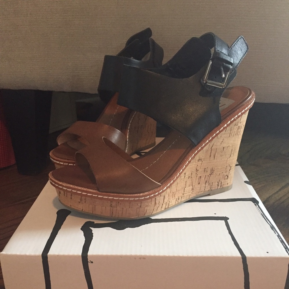 Dv Wedges - image 1