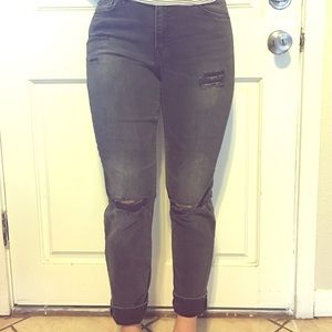 🥂SALE🥂H&M Boyfriend Jeans