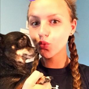 Meet your Posher, Hannah